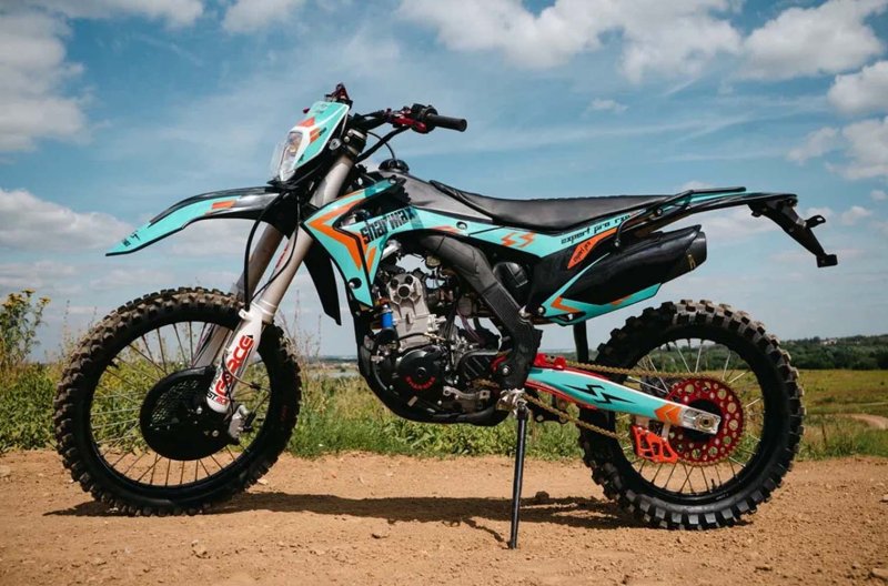 Эндуро-прохват от Sharmax Motors