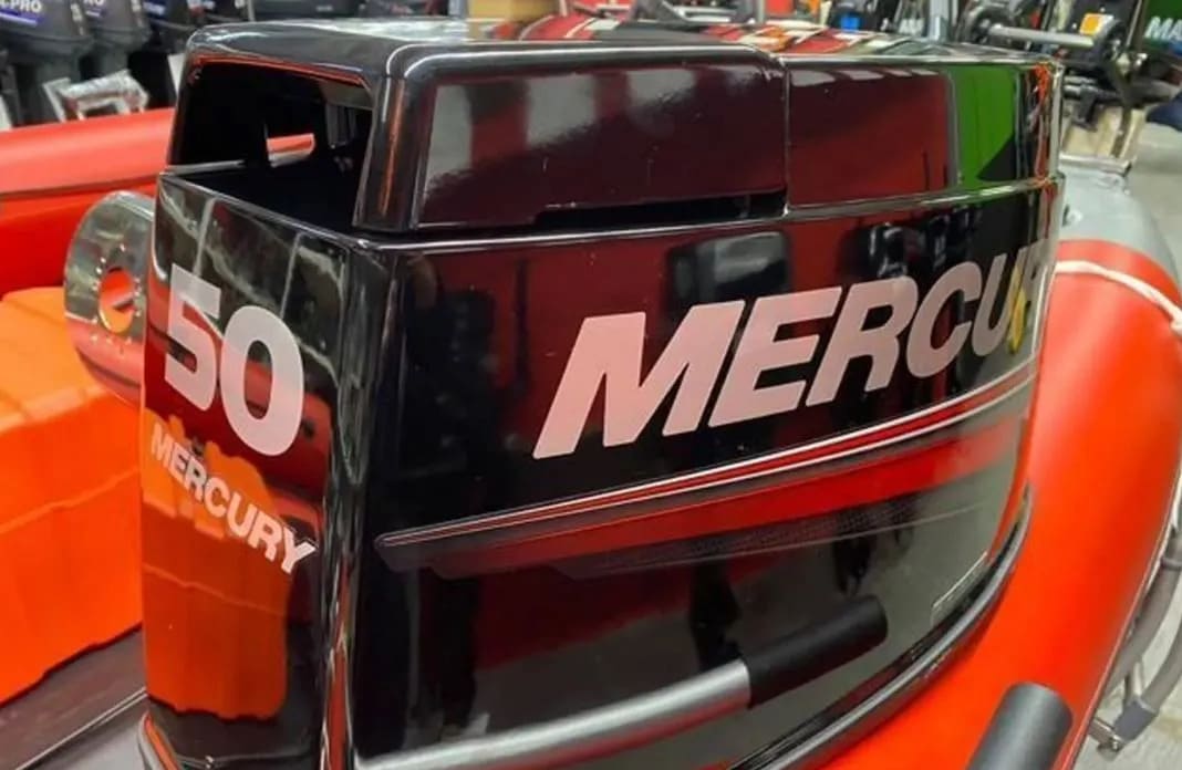 Купить 2х-тактный лодочный мотор MERCURY ME 50 MH 697CC Б/У в Набережных Челнах