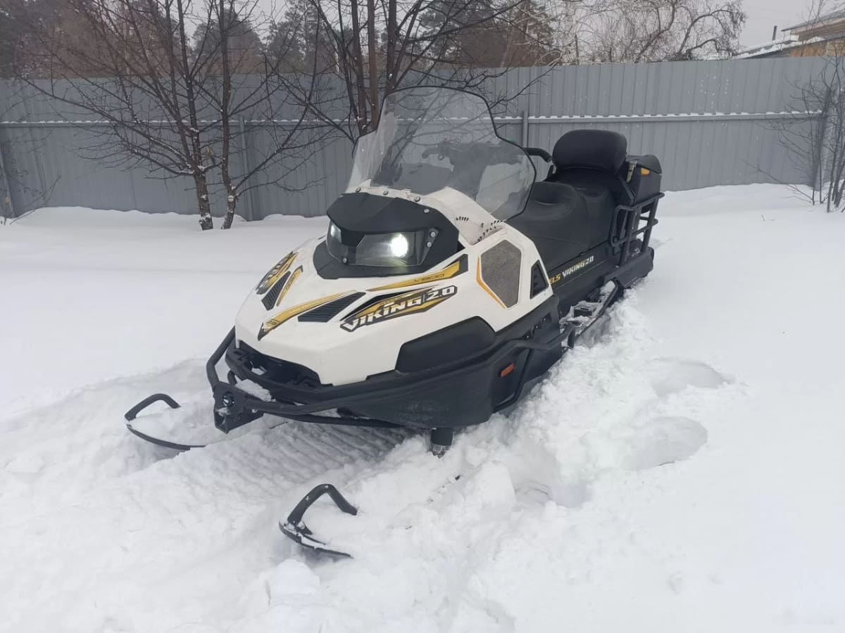 Купить Снегоход STELS VIKING V800 CVTech (канадский вариатор) 2.0 SWT Beaver (с увеличенным грунтозацепом) Б/У в Донецке