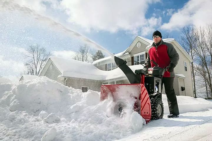 Убирать снег — легко…